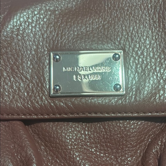 Michael Kors Small Brown Pebbled Leather Crossbody Bag - Picture 2 of 12